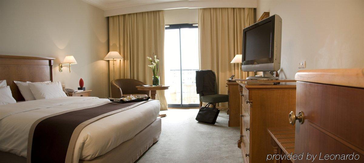 Hotel Concorde Les Berges Du 5*